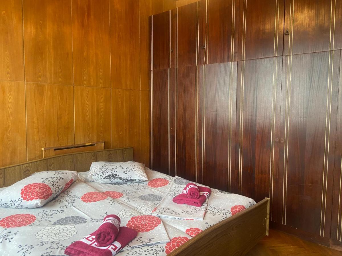 Luka Family Guest House Батуми Экстерьер фото